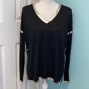 HOTEL PARTICULIER LONG SLEEVE V NECK TOP